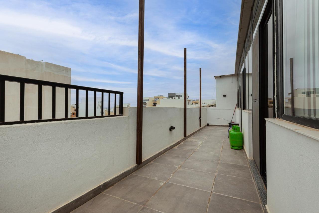 Apartmán Perfect Seaview Penthouse St. Paul's Bay Exteriér fotografie